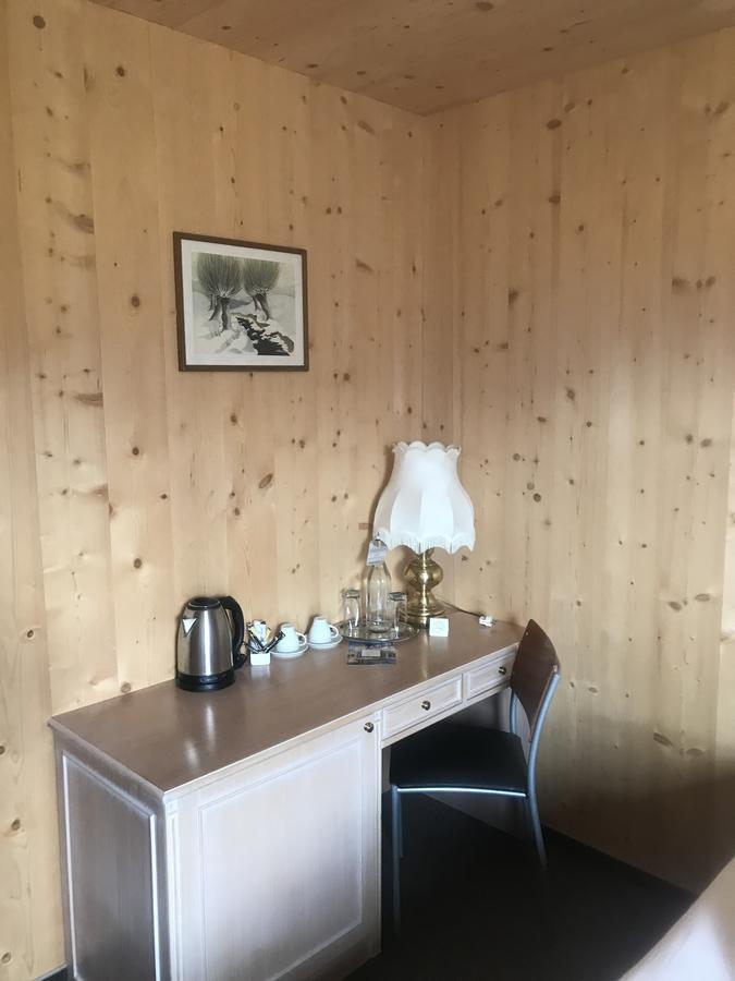 Falken Horst Lienz Bagian luar foto