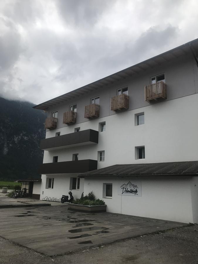 Falken Horst Lienz Bagian luar foto
